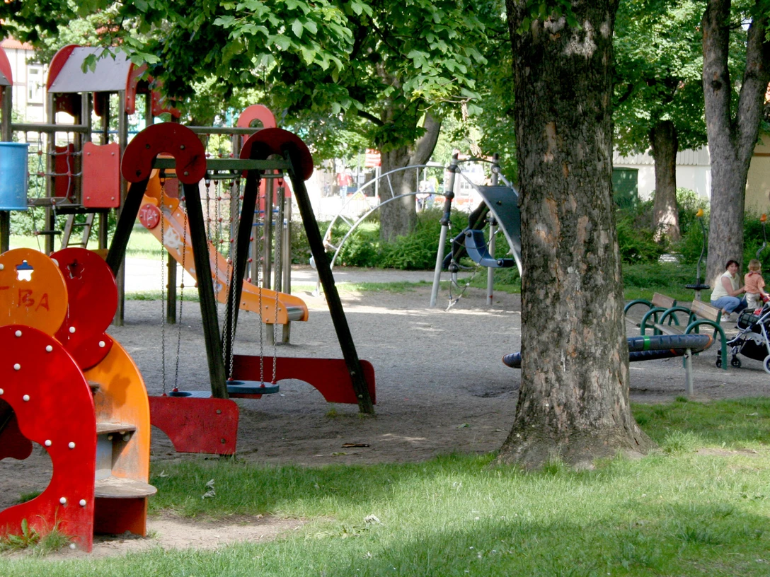 spielplatz-lindenallee Spielplatz Lindenallee Wernigerode