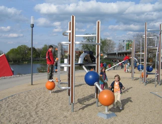 spielplatz-bürgerpark Spielplatz im Bürgerpark Wernigerode