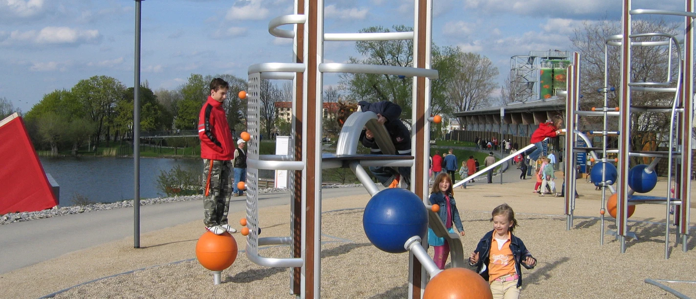 spielplatz-bürgerpark Spielplatz im Bürgerpark Wernigerode