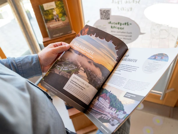 Urlaubsmagazin Naturpark Reinhardswald