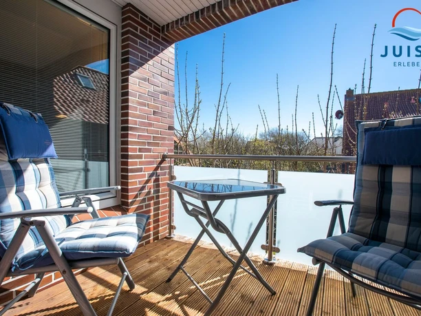 Ferienwohnung-Sonnenwinkel-Haus-Hahntje-Juist-Balkon