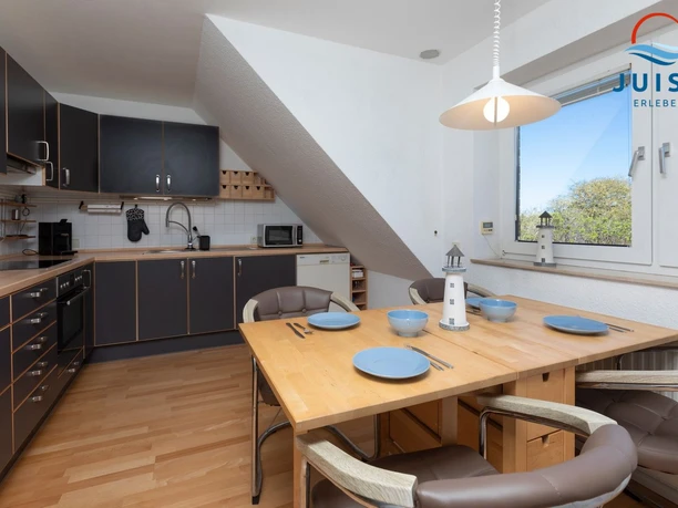 Ferienwohnung-Sonnenwinkel-Haus-Hahntje-Juist-Essplatz-Kueche
