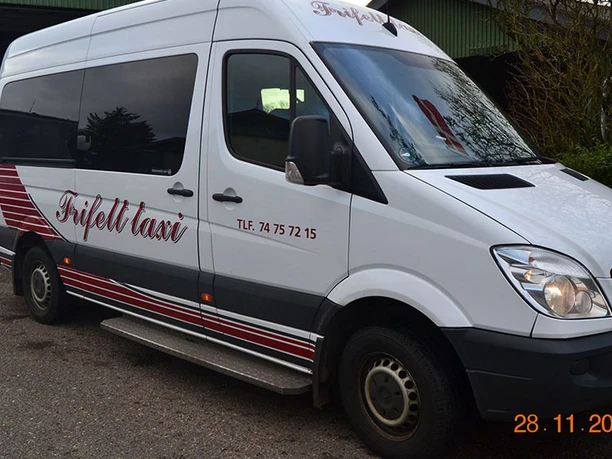 clausens-busser-taxibus