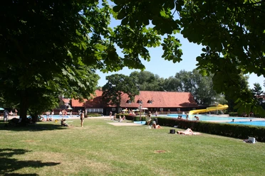 Waldhofbad1.jpg Waldhofbad Wernigerode
