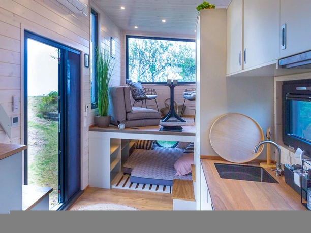 01 Tiny House - Interior GDK