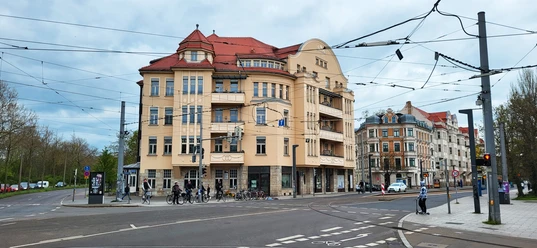 Capa House.jpg