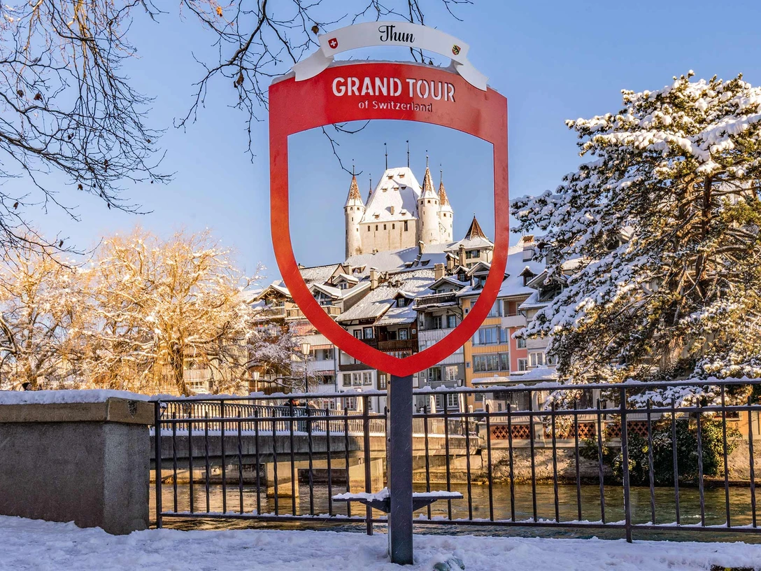 grand-tour-foto-spot-thun-winter.jpg Grand Tour, Foto-Spot Thun WinterGrand Tour, Photo Spot Thun WinterGrand Tour, spot photo Thoune hiver