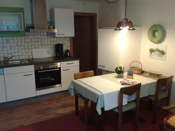 52508AE2-6EF3-4FD3-B938-5AEAEE2F8F4F