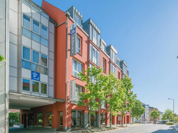 Best Western Hotel Seitenansicht