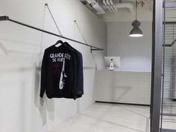 OUTBACK Flagship Store