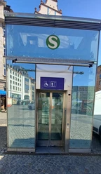 Oeffentliche Toiletten am Marktplatz - Sanitäre Anlagen in Leipzig Öffentliche barrierefreie Toiletten auf dem Marktplatz in Leipzig