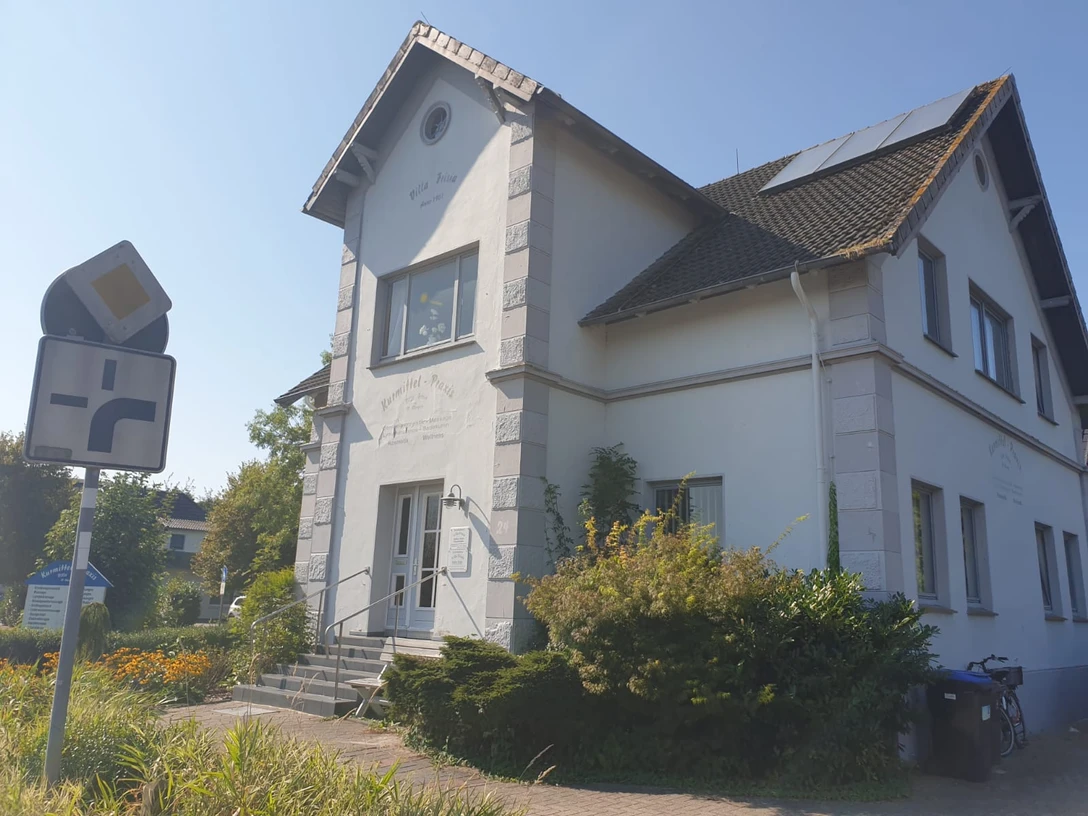 Kurmittel Praxis.JPG