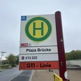 Haltestelle Plaza Brücke