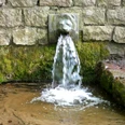 Löwenbrunnen_Silvana Dust_20230510 (5).JPG Brunnen mit Löwen, Wasser läuft aus dem Maul der Statue