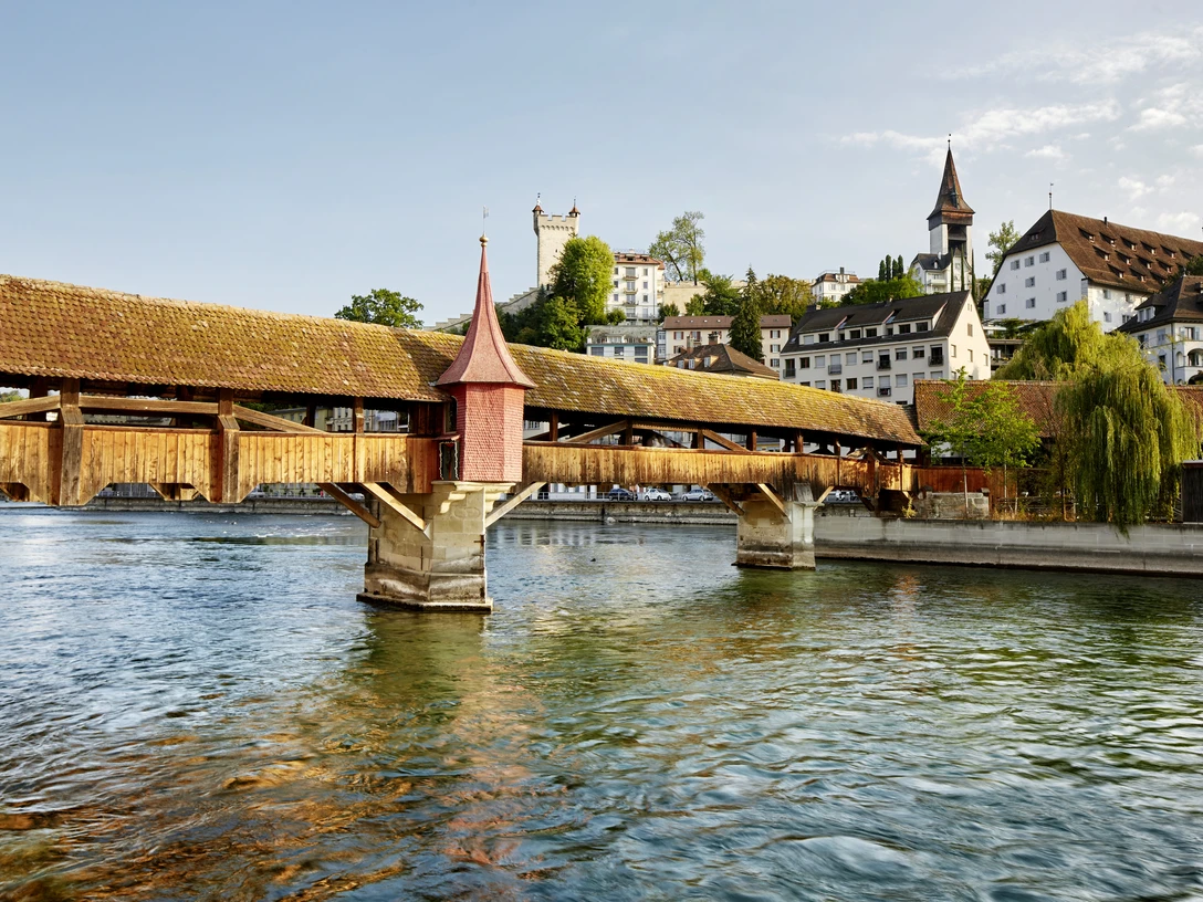 Spreuerbrücke Blick auf die SpreuerbrückeView of the Spreuer BridgeVue sur le pont de la Spreuer