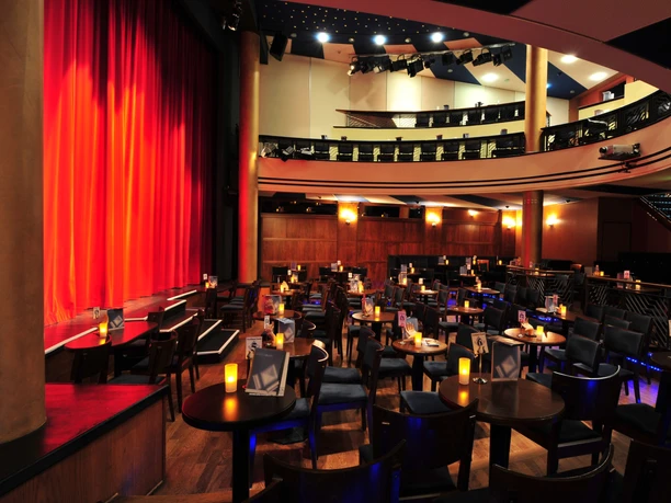 Varieté theatre at the event venue Krystallpalast Varieté Leipzig | Leipzig Convention Bureau Varieté theatre at the event venue Krystallpalast Varieté Leipzig – presented by Leipzig Convention Bureau