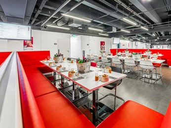 Red Bull Arena: Eventlocation mit Tagungsraum Logenblick für Ihre Tagung & Konferenz in Leipzig Red Bull Arena: Eventlocation mit Tagungsraum Logenblick für Tagung & Konferenz Leipzig ConventionRed Bull Arena: venue with meeting room Logenblick for meeting & conference Leipzig conventionRed Bull Arena: Místo konání akcí s výhledem z lóže konferenční místnost pro setkání a konference Leipzig ConventionRed Bull Arena: miejsce wydarzeń z widokiem na lożę sala konferencyjna na spotkania i konferencje Leipzig ConventionRed Bull Arena: evenementenlocatie met uitzicht op de loges Conferentieruimte voor vergaderingen en conferenties Leipzig ConventionRed Bull Arena: location per eventi con vista sul palco sala conferenze per riunioni e conferenze Lipsia Convention