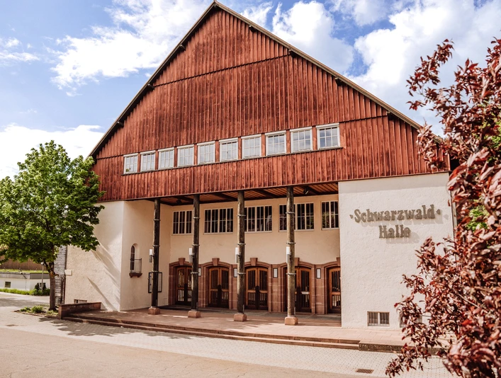 Außenansicht Schwarzwaldhalle Baiersbronn