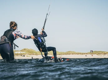Kitesurfen beim Surfhouse Sylt.jpg