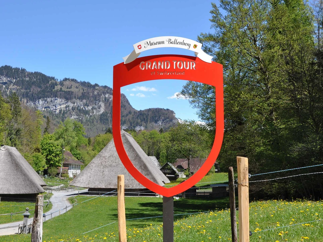 grand-tour-foto-spot-ballenberg.jpg Grand Tour, Foto-Spot BallenbergGrand Tour, Photo Spot BallenbergGrand Tour, spot photo Ballenberg