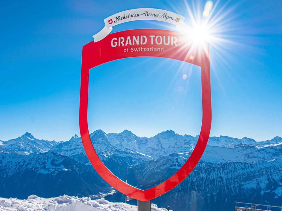 Grand-Tour Fotos Spot NiederhornGrand Tour Photos Spot NiederhornPhotos Grand-Tour Spot Niederhorn