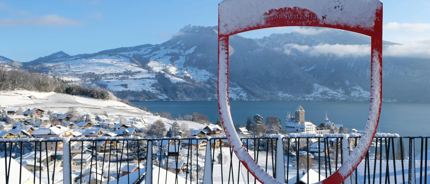 grand-tour-foto-spot-spiez-winter.jpg