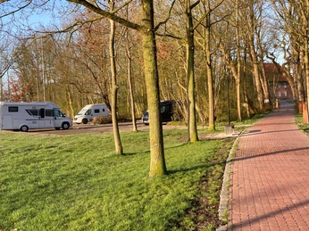 Wohnmobilstellplatz Hagen im Bremischen.jpg