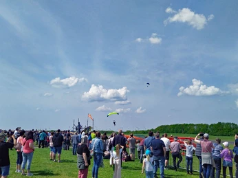 Flugtag, Flugplatz Hopen