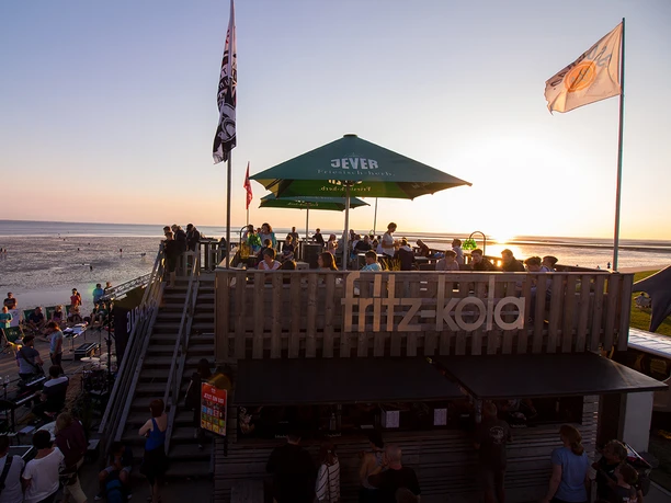 buesum-grillandchill-360gradbar-05.jpg