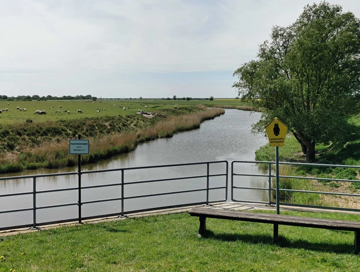 Alter Wöhrdener Hafen