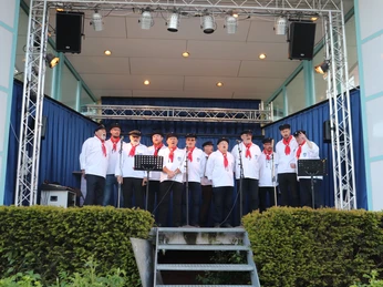 Shanty-Chor auf Juist.JPG Shanty-Chor auf Juist