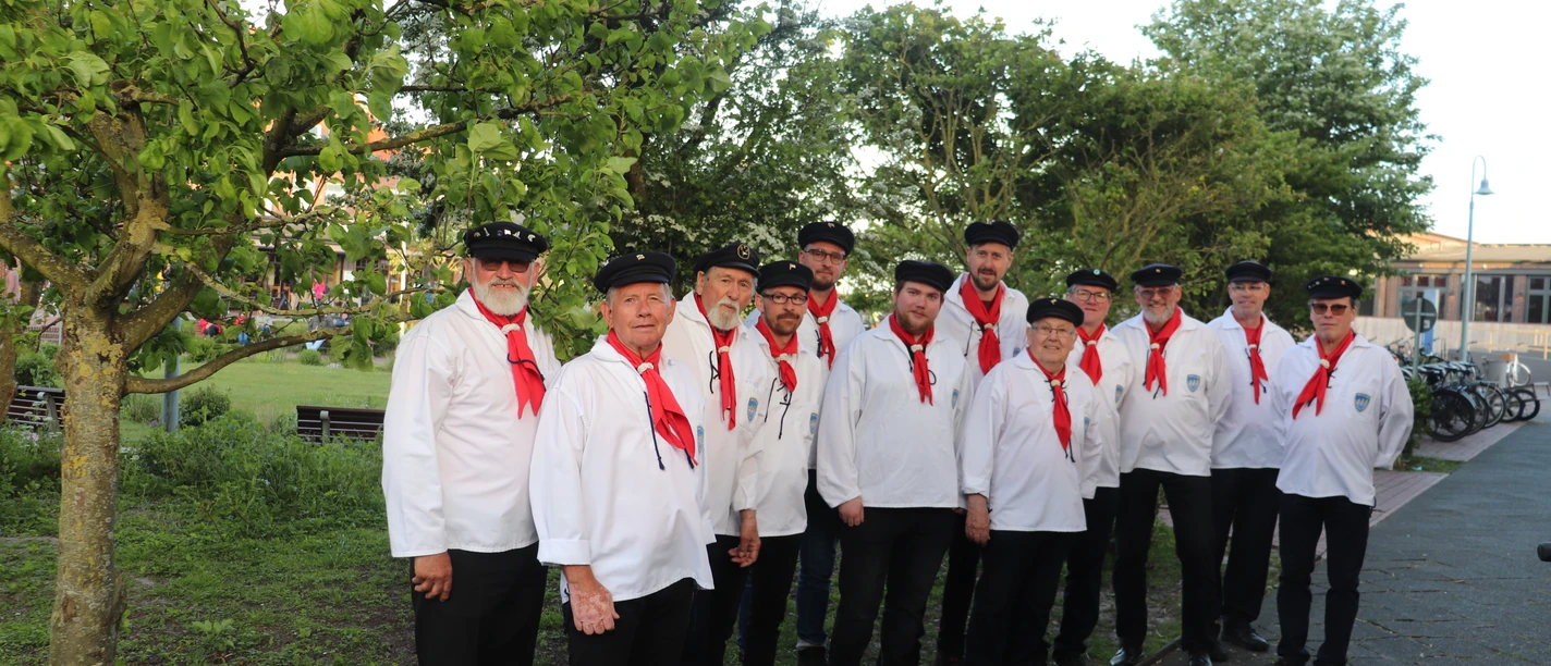 Shanty-Chor auf Juist.JPG Shanty-Chor auf Juist