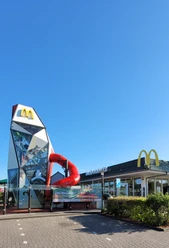 Mc Donald`s_Silvana Dust_20230510.jpg