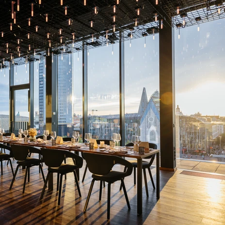 Show kitchen & vinotheque im Felix im Staycity Leipzig | Leipzig Convention Bureau