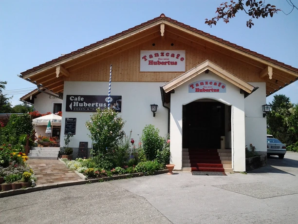 Tanzcafe Hubertus