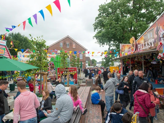 Dorffest Hohenkirchen.jpg