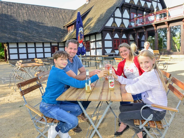 Familie im Mühlenmuseum Gifhorn Familie im Mühlenmuseum Gifhorn