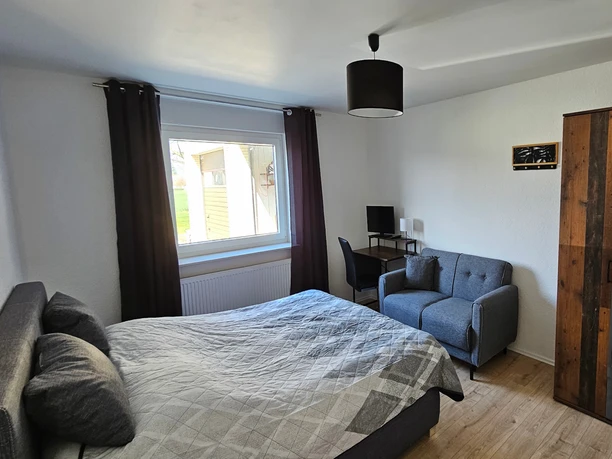 Ferienwohnung "Blick zur Weser" Schlafzimmer Ferienwohnung "Blick zur Weser" Schlafzimmer