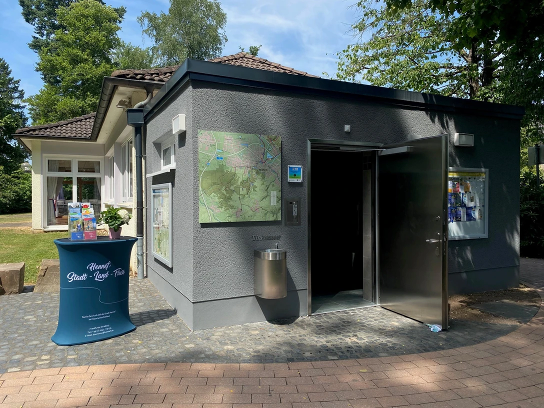 Infopunkt Kurpark.jpg