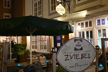 Außenansicht Kneipe Zwiebel