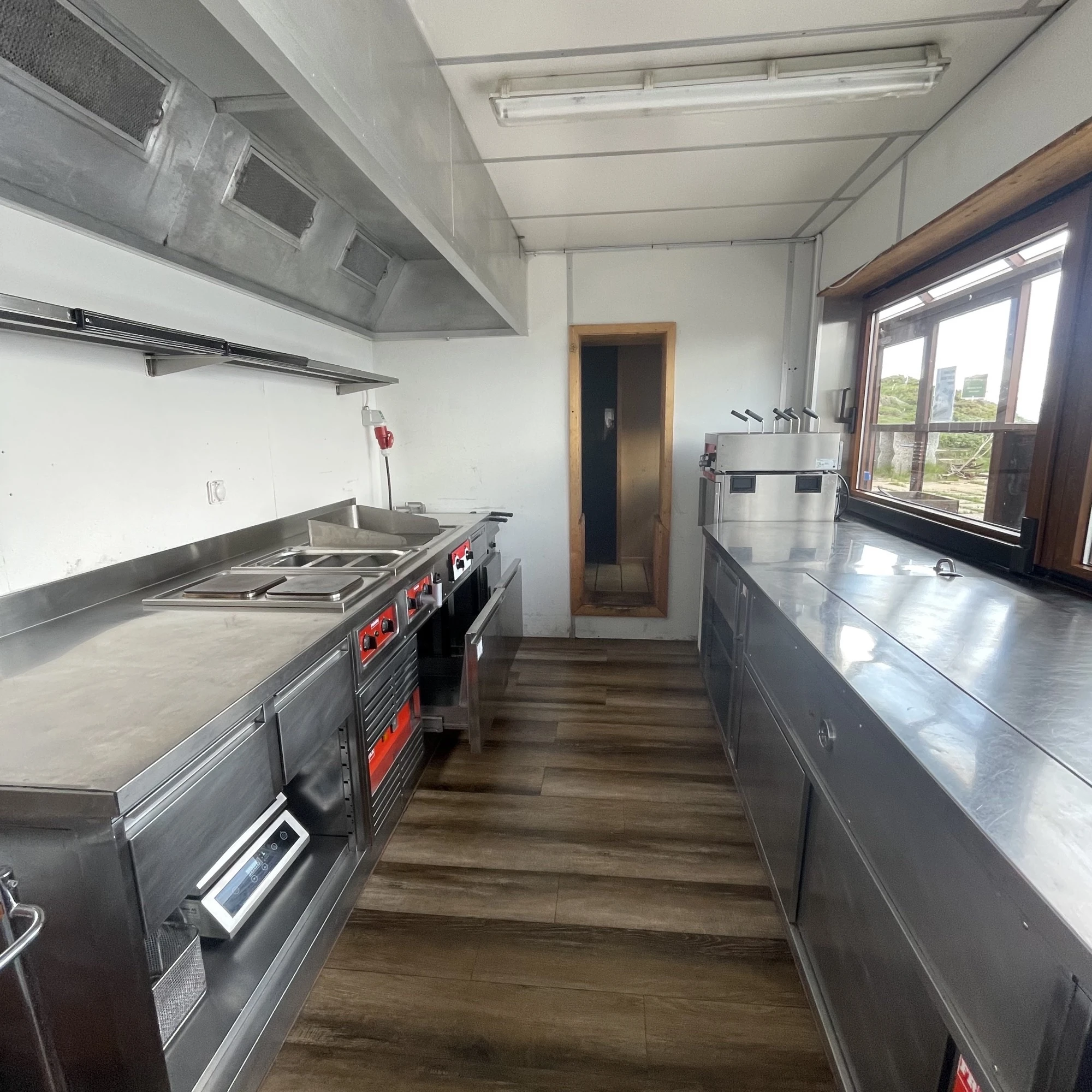 Kueche-Gruppenhaus-Riederfurka