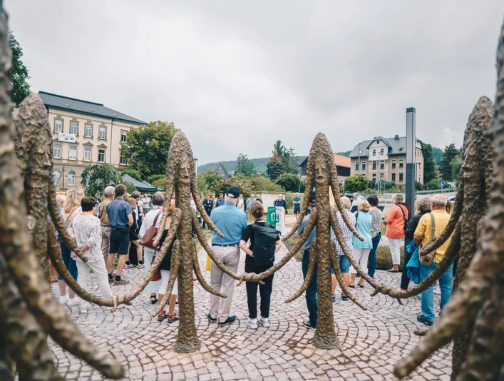 PurplePath_Friedrich Kunath_Include me out_Thalheim (c) ErnestoUhlmann.jpg