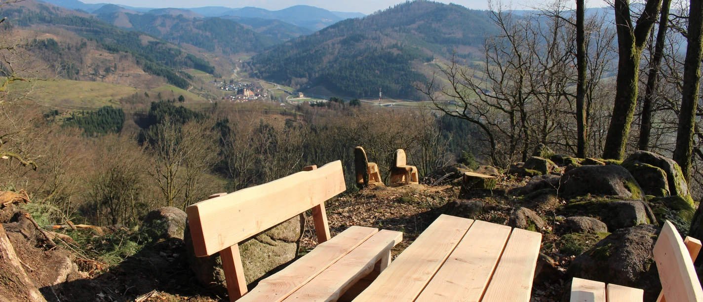 Sitzbank Stümmelfelsen