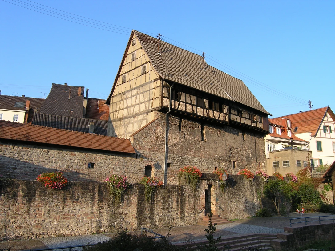 Gernsbach Stadtmauer Waldbachstraße Zehntscheuern