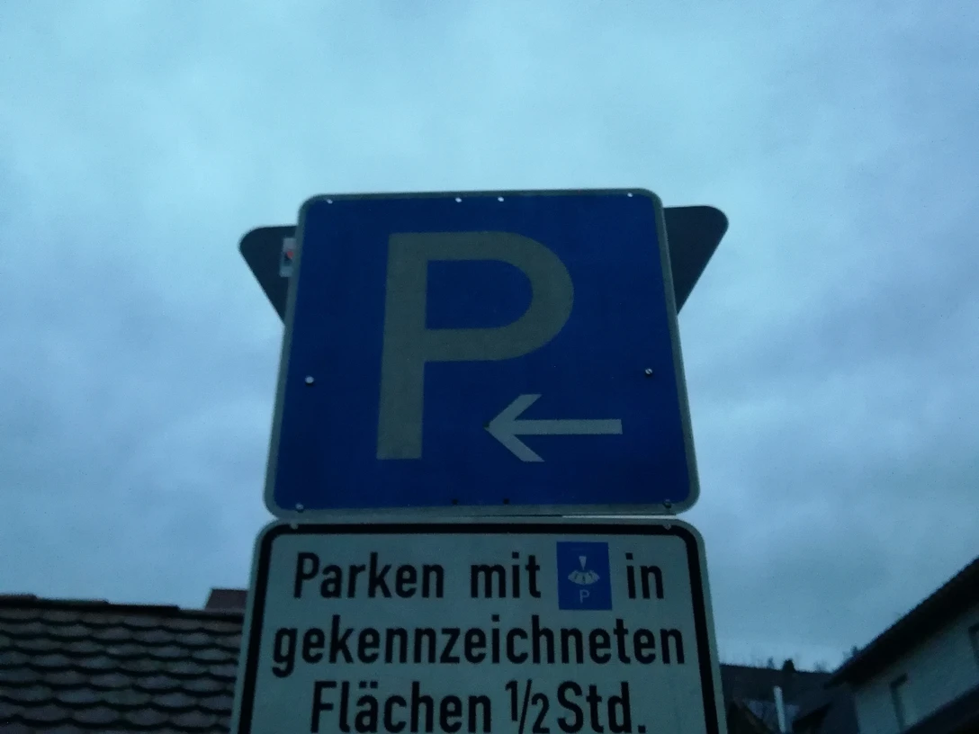 Parkplatz vor dem Dorfladen Reichental, max. 30 Minuten