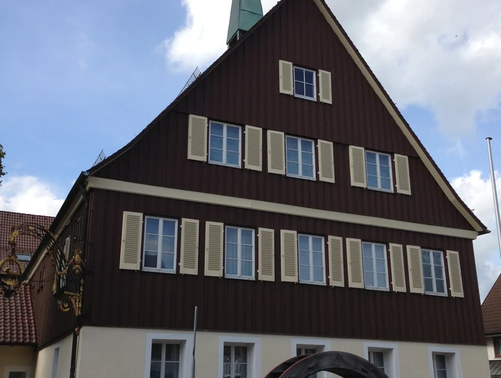 FT - Neues Bild Heimatmuseum Hausansicht