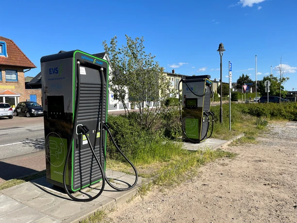 eTankstelle Andreas Nielsen Parkplatz