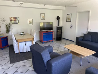 Wohnbereich mit Kamin