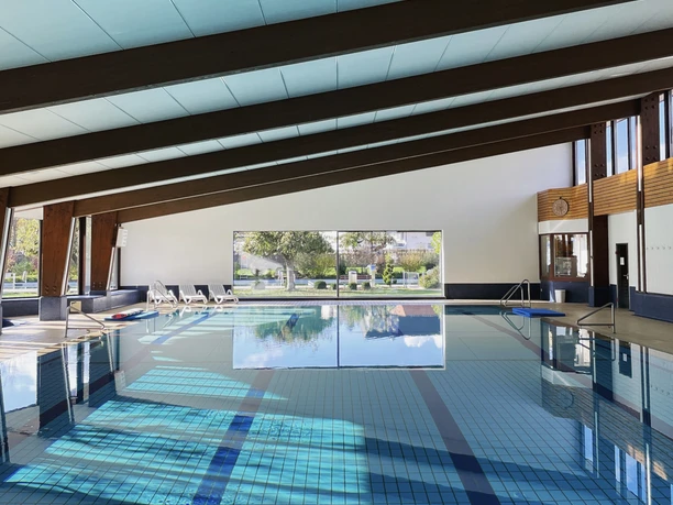 Hallenbad Pfalzgrafenweiler mit Panoramafester