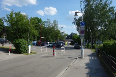 Parkplatz-P3-Rathaus-Asamparkplatz-Bad-Aibling.JPG